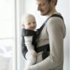 ⁦מנשא לתינוקות BabyBjörn Mini⁩ – תמונה ⁦2⁩